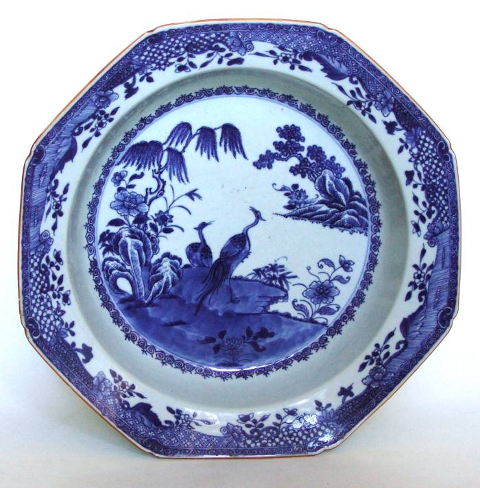 the Ming dynasty  Blue and white porcelain  Unicorn    Fruit plate 