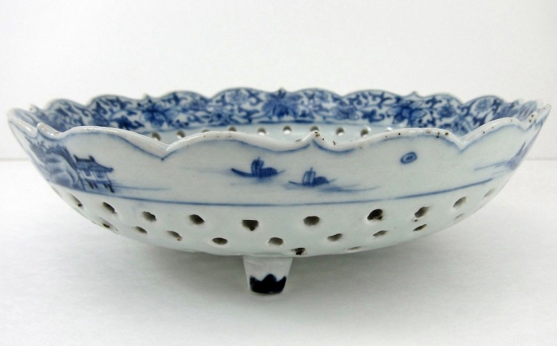 Colander, Chinese Export Porcelain, Qianlong period 1736-1795