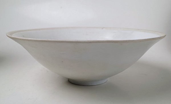 Song to Yuan Dehua bowl with everted rim