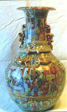 Vase with enameled decoration added in Canton